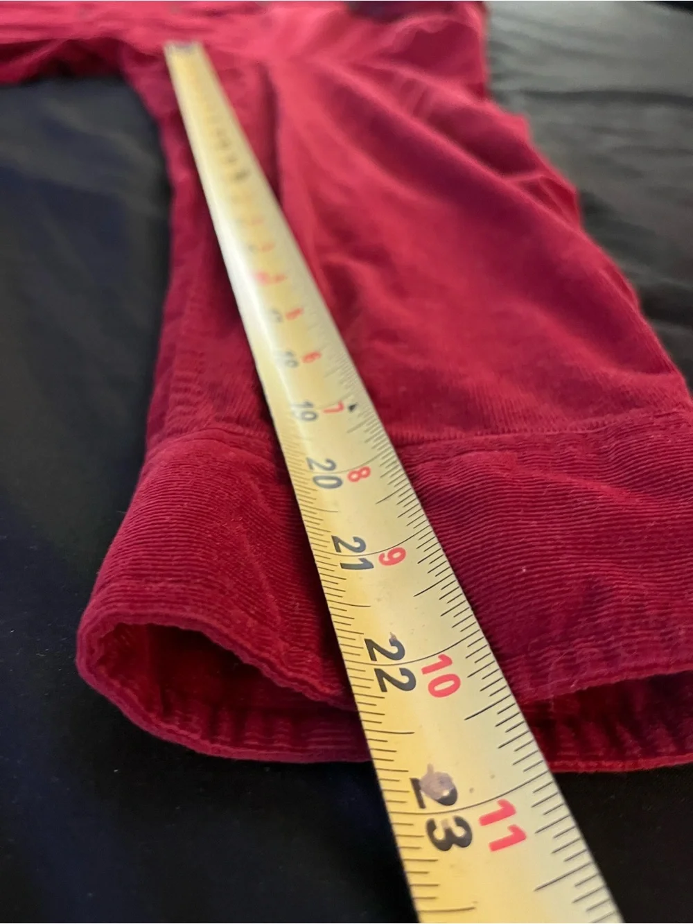 St. John's Bay Men's Red Corduroy Button Down Shirt 21-Wale Vintage XL